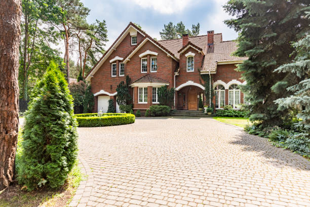 Best Local Driveway Pavers  in Conneaut Lakeshore, PA